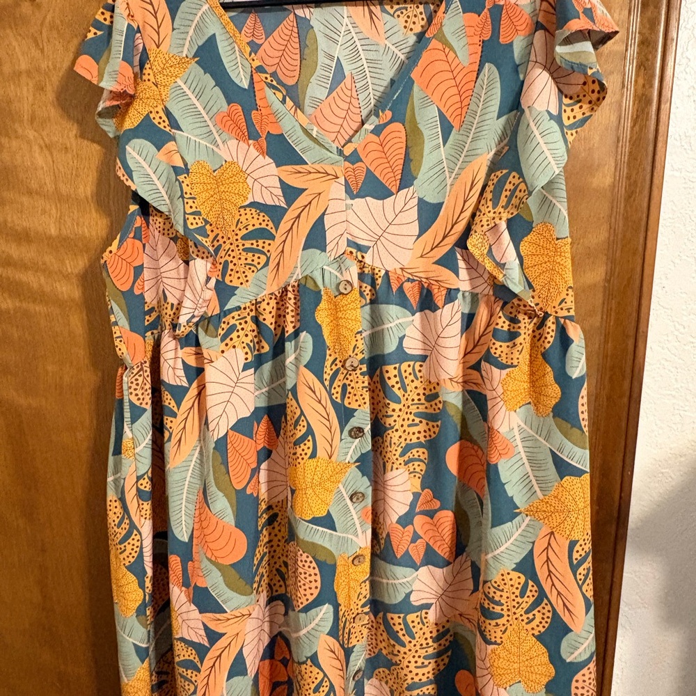 SHEIN Curve Multicolor Leaf Print Dress